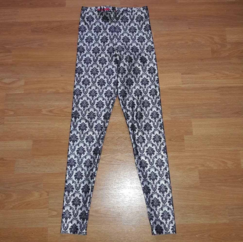 Black Milk Wallpaper White leggings size S